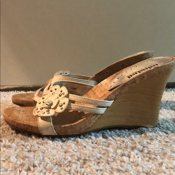 Unlisted cork wedges - Picture 3 of 11